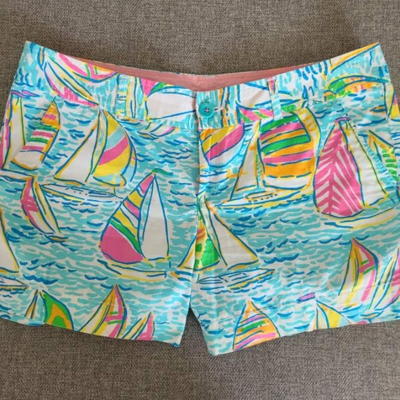 Holy Grail! Lilly Pulitzer Callahan Short in You Gotta Regatta, Size 14 - Picture 2 of 5